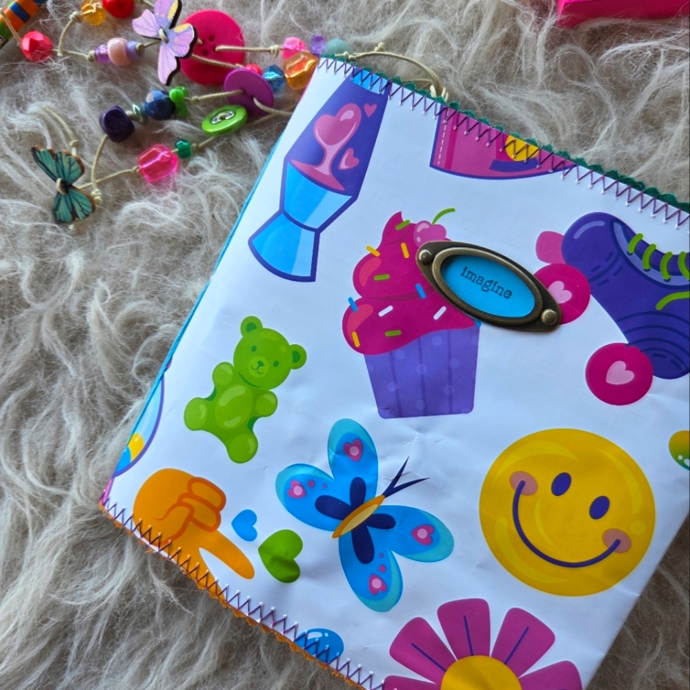 Nostalgic 90s Themed JUNK JOURNAL " Flowers " | Single Signature